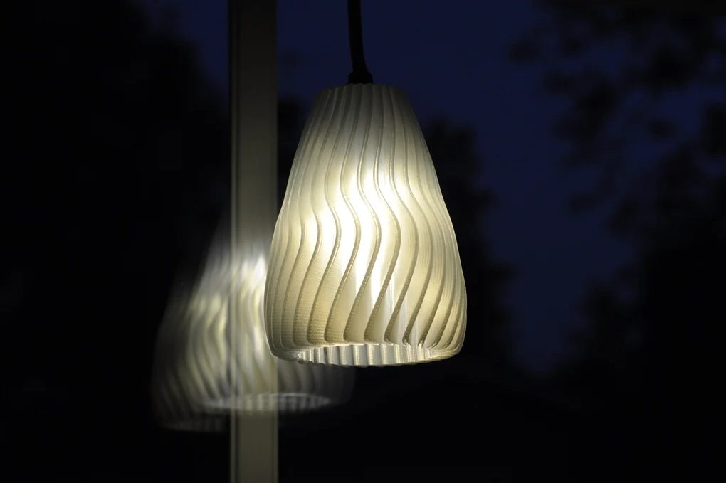 Sculptural pendant lamp